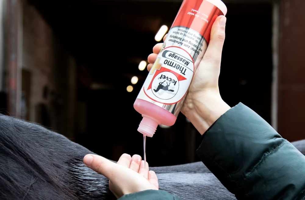 Termomasážní gel na zahřátí svalů před tréninkem Leovet Thermo Massage Termomasážní gel na zahřátí svalů před tréninkem Leovet Thermo Massage