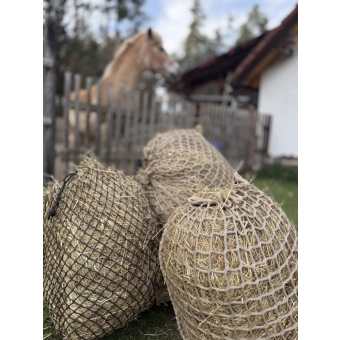 Extrémně pevná síť na seno Slowfeeder béžová
